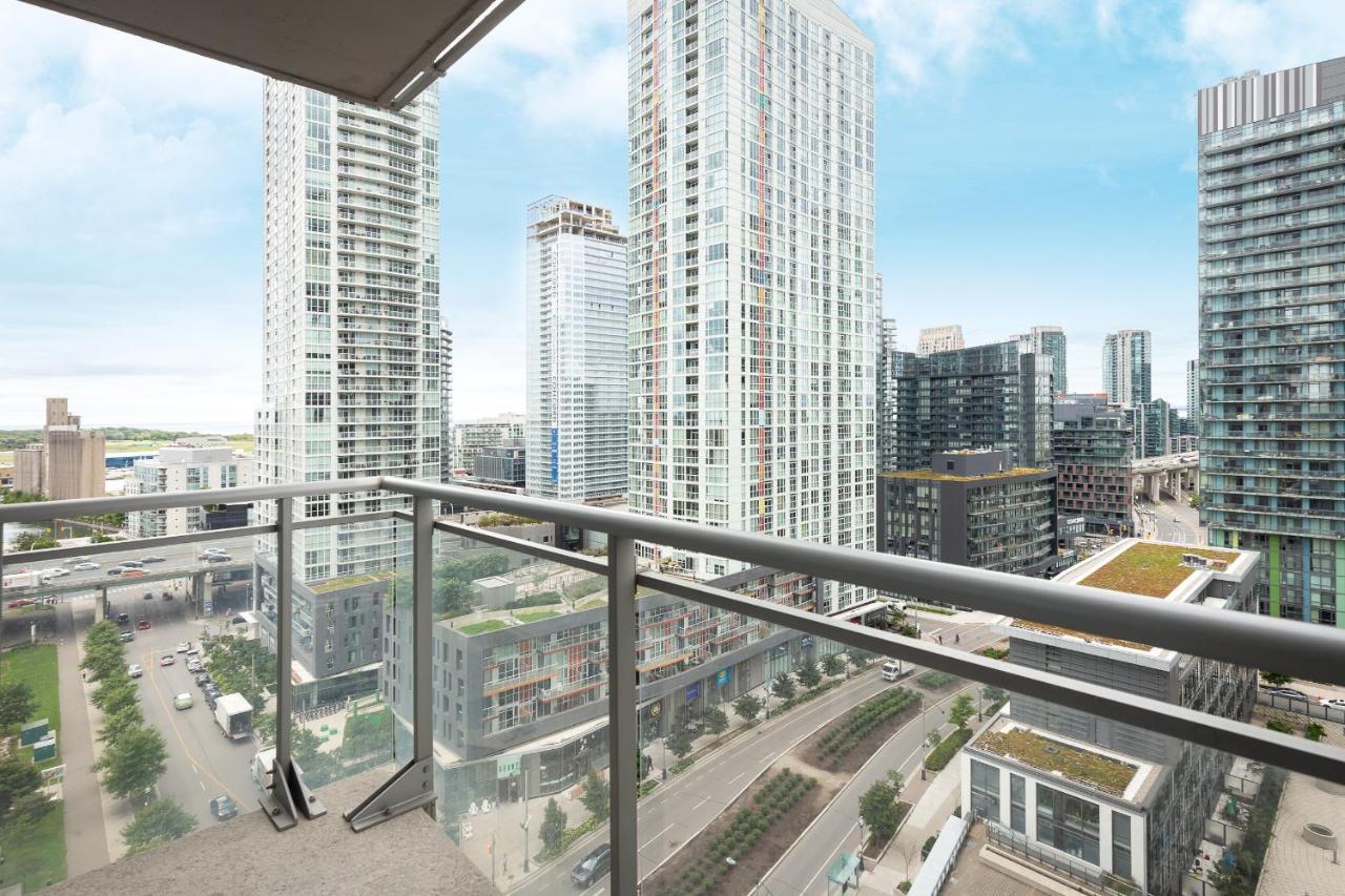 Walk To Rogers, Scotia Arena, Cn Tower Apartment Toronto Exterior photo